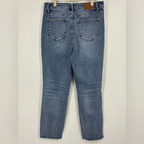 NWOT Judy Blue KRISTINE RIGID MAGIC HIGH RISE DISTRESSED STRAIGHT 28 Blue - Picture 4 of 5